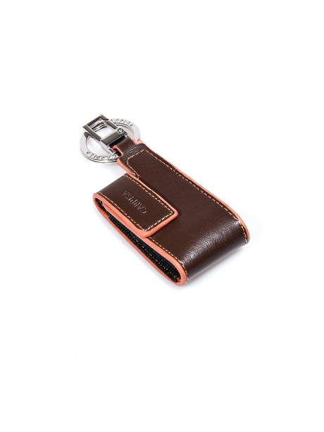 KLÍČENKA CARPISA AK221202S13 POUZDRO NA ZAPALOVAČ HNĚDÉ