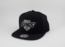 KŠILTOVKA MITCHELL & NESS KINGS NHL ČERNÁ